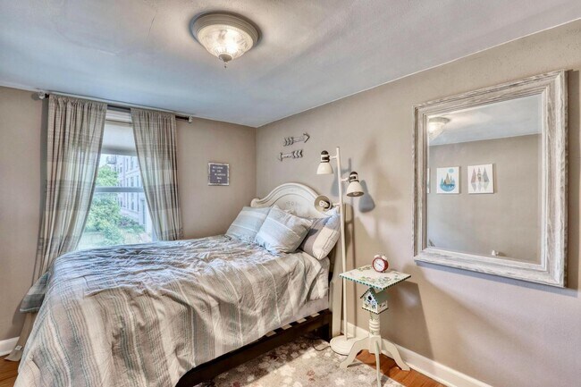 Building Photo - Beautiful Updated 3-Bedroom Colonial – Prime East Side Location