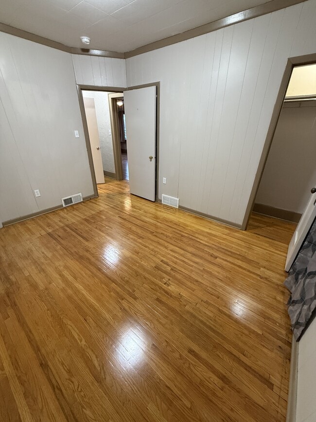 Building Photo - 3108 2nd Ave N