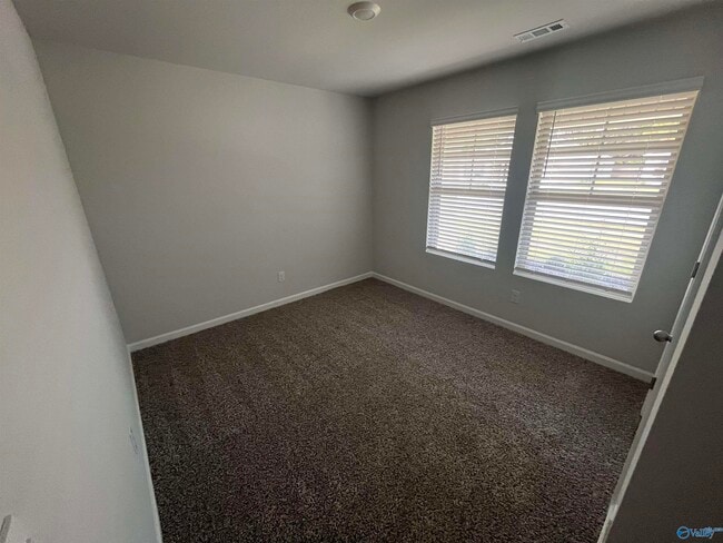 Building Photo - 417 Jackson Pt Cir