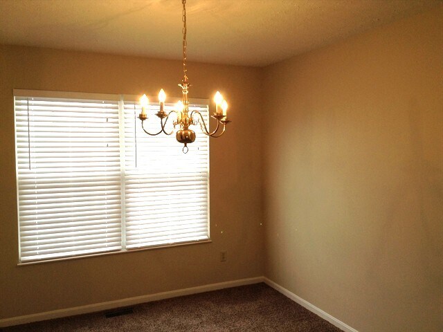 Building Photo - 2209 Springside Ct