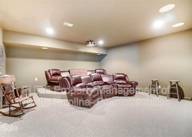 Building Photo - 1289 Winged Foot Dr