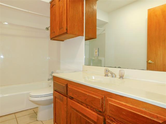 Building Photo - 110 Carolyn Ln