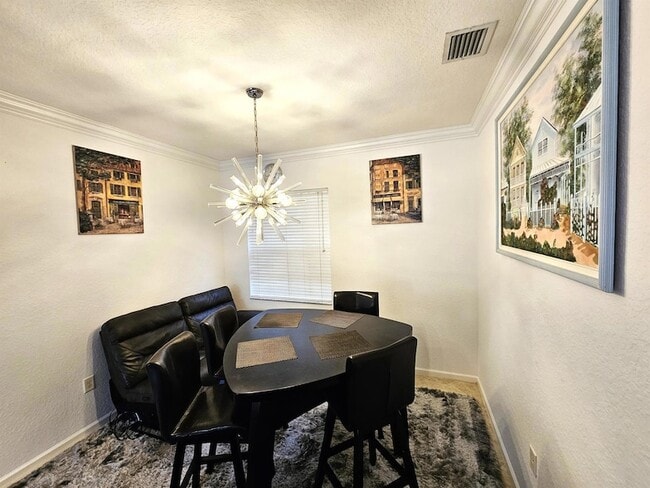 Building Photo - 7533 Topiary Ave