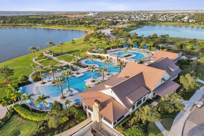 Building Photo - 19594 Broad Shore Walk