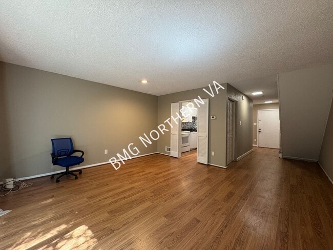 Building Photo - 2177 White Cornus Ln
