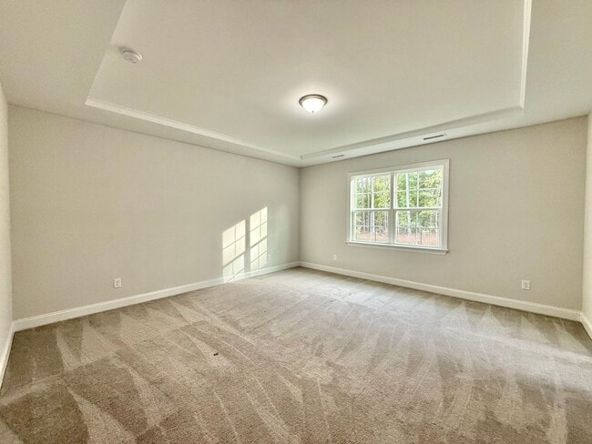 Building Photo - Incredible 4BD, 3BA Raleigh Home in the De...