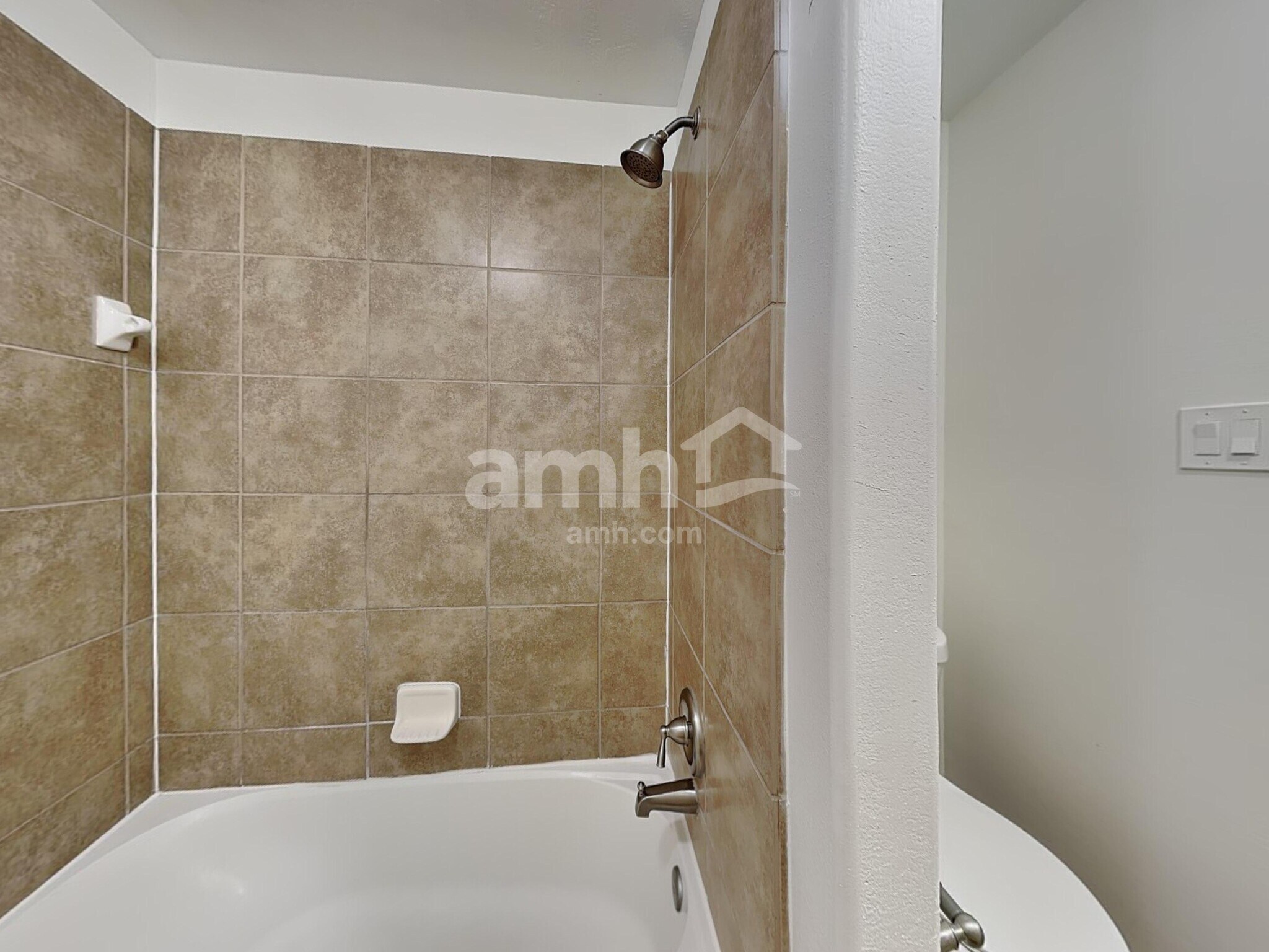 Building Photo - 6434 Tea Tree Dr