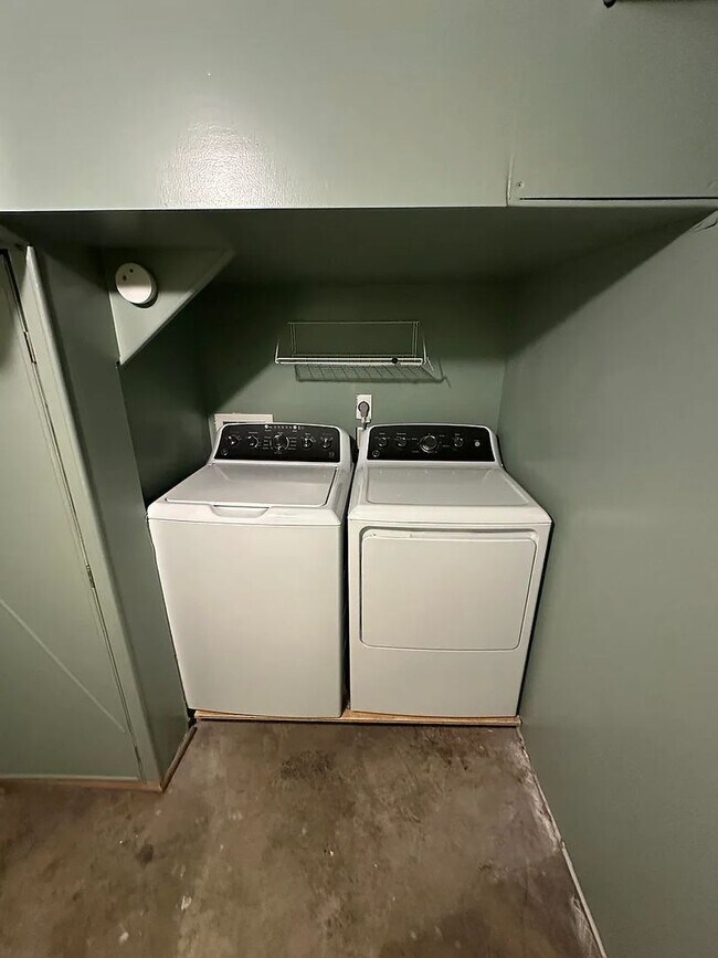 Building Photo - Ideally Located and Updated 4 Bed 2 Bath Fully-Fenced Home w/ Detached Garage/Shop!