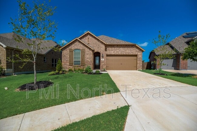 Building Photo - 405 Yellowstone Dr