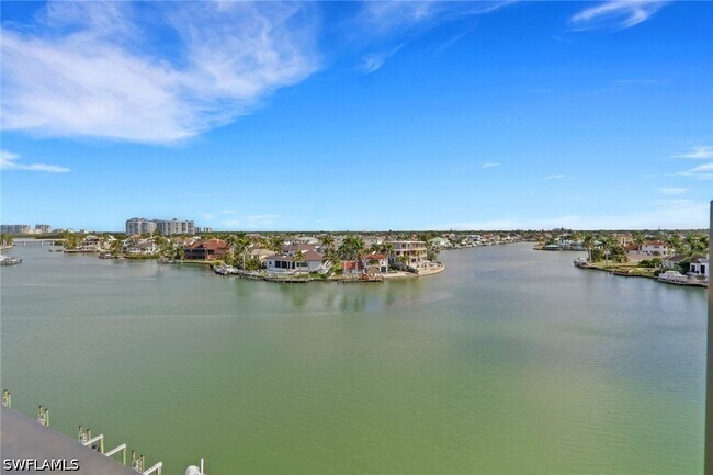 Building Photo - 10420 Gulf Shore Dr