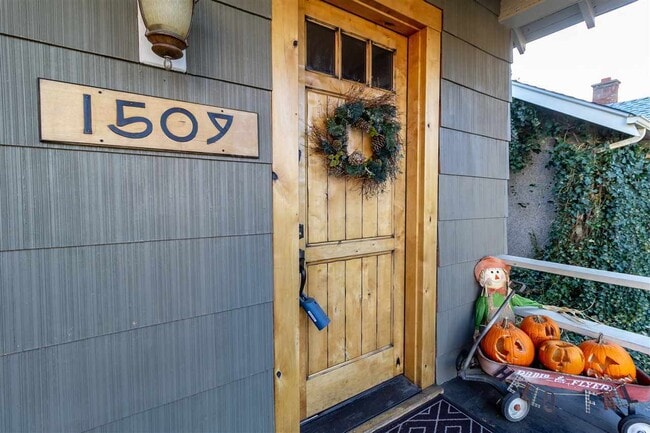 Front door - 1509 W 12th Ave