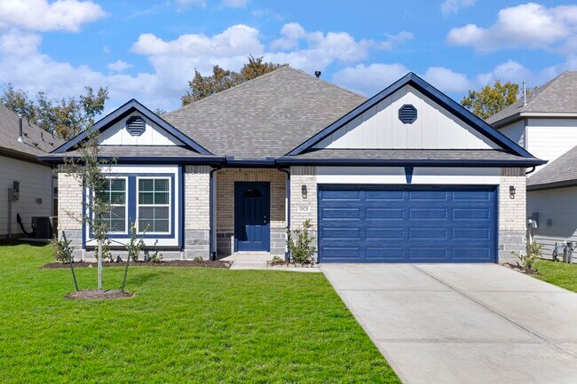 Primary Photo - 11828 Whirlaway Dr