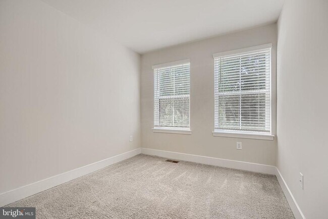 Building Photo - 11409 Starlight Pl