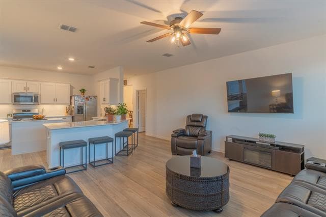 Building Photo - 2106 Fimbry dr