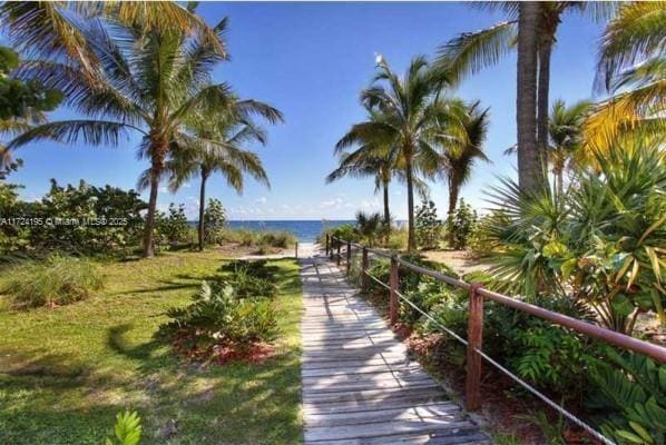 Building Photo - 881 Ocean Dr