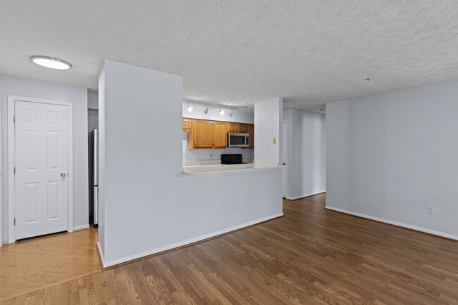 Building Photo - Coming Soon! Beautiful 2nd Floor Condo End Unit! Off of Route MD 100 & Close to MD Commuter Routes!