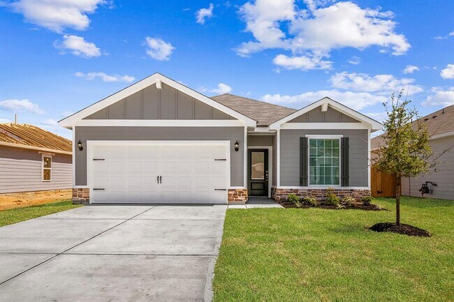 Primary Photo - 10383 Red Cardinal Dr