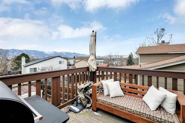 Building Photo - 3240 Post Oak Dr