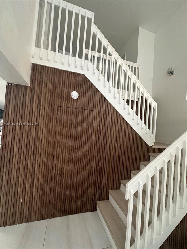 Building Photo - 1130 Oysterwood St