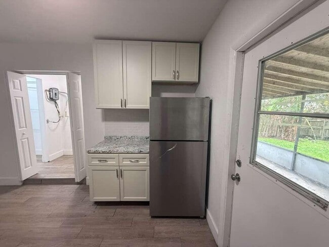 Building Photo - 50070 Us Hwy