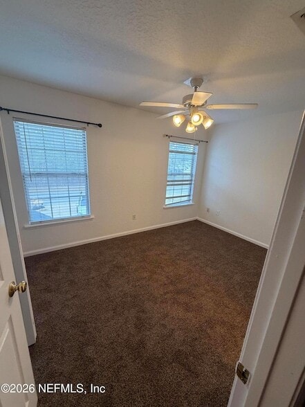 Building Photo - 1915 Lago Del Sur Drive