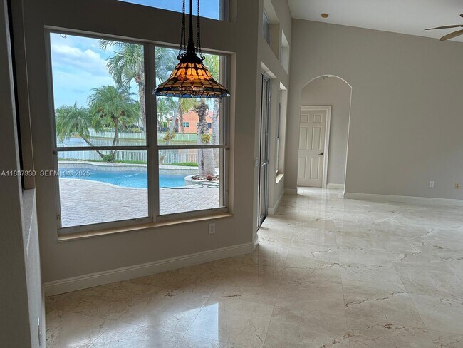 Building Photo - 18580 SW 44th St