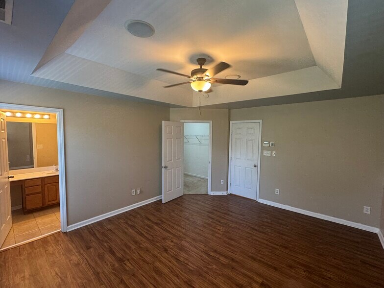Building Photo - 10313 Garrett Grigg Rd