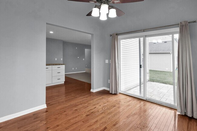 Building Photo - 5719 Cruiser Ave