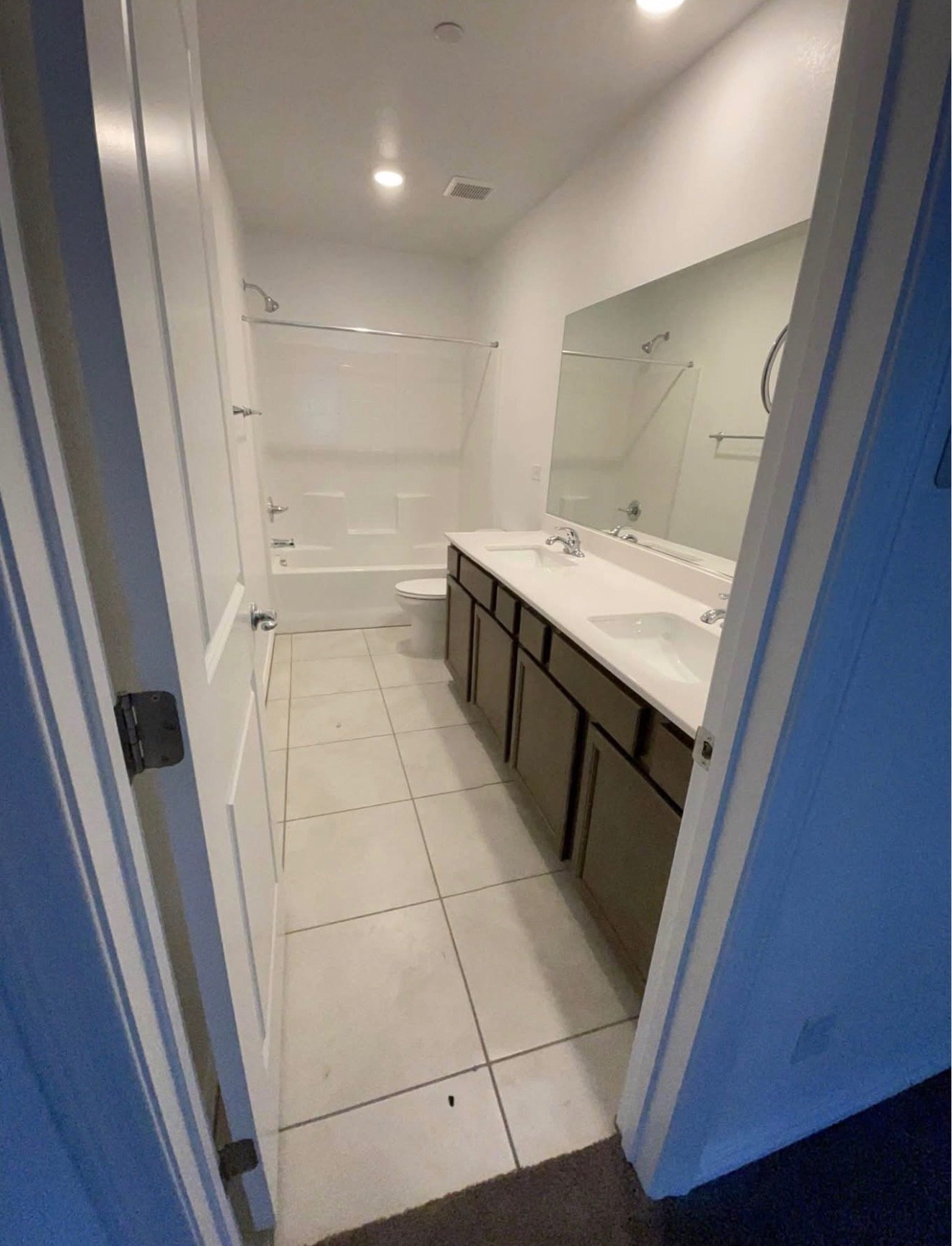 Building Photo - 380 Rosefinch St