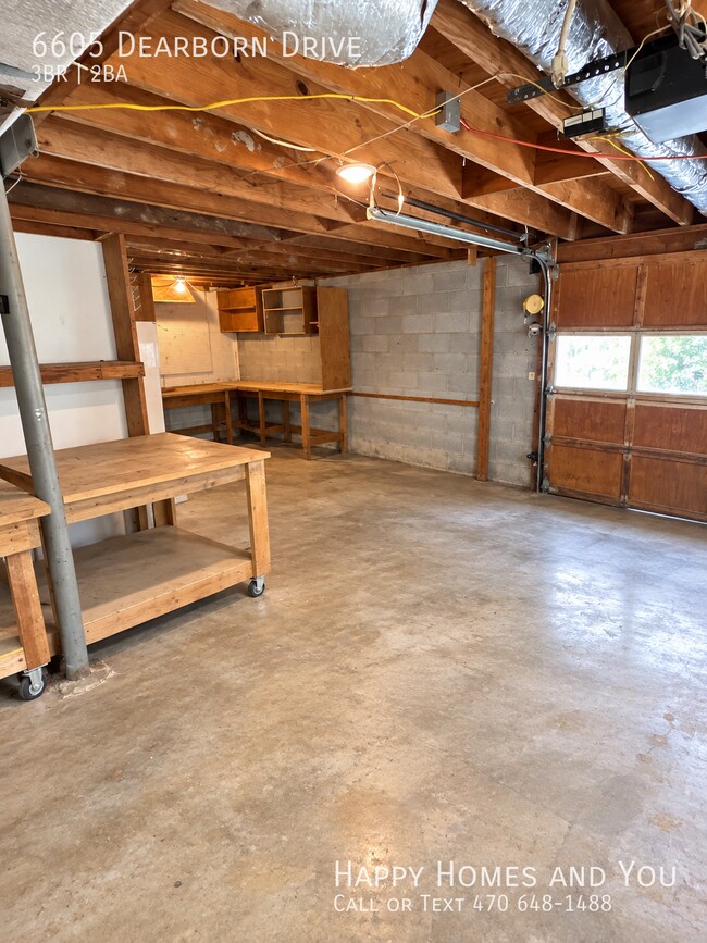 Building Photo - 6605 Dearborn Dr