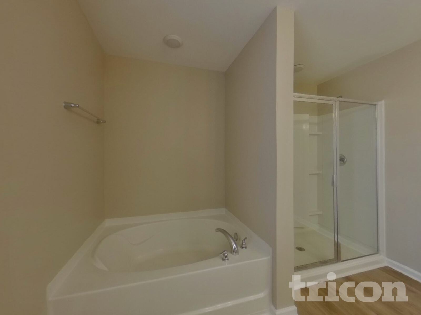 Building Photo - 753 Prominence Rd