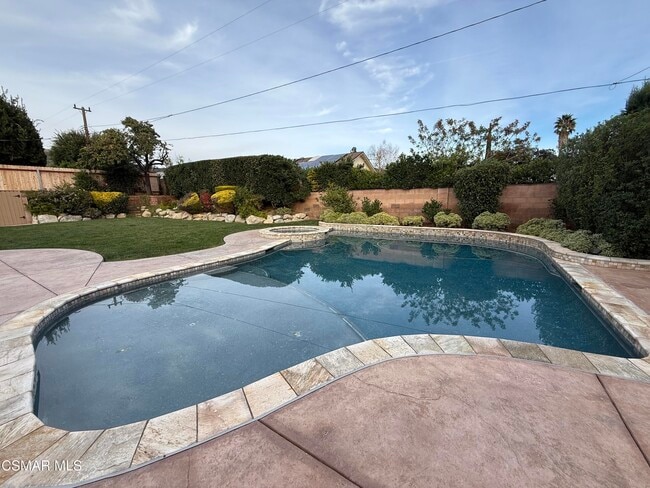 Building Photo - 3446 Travis Ave