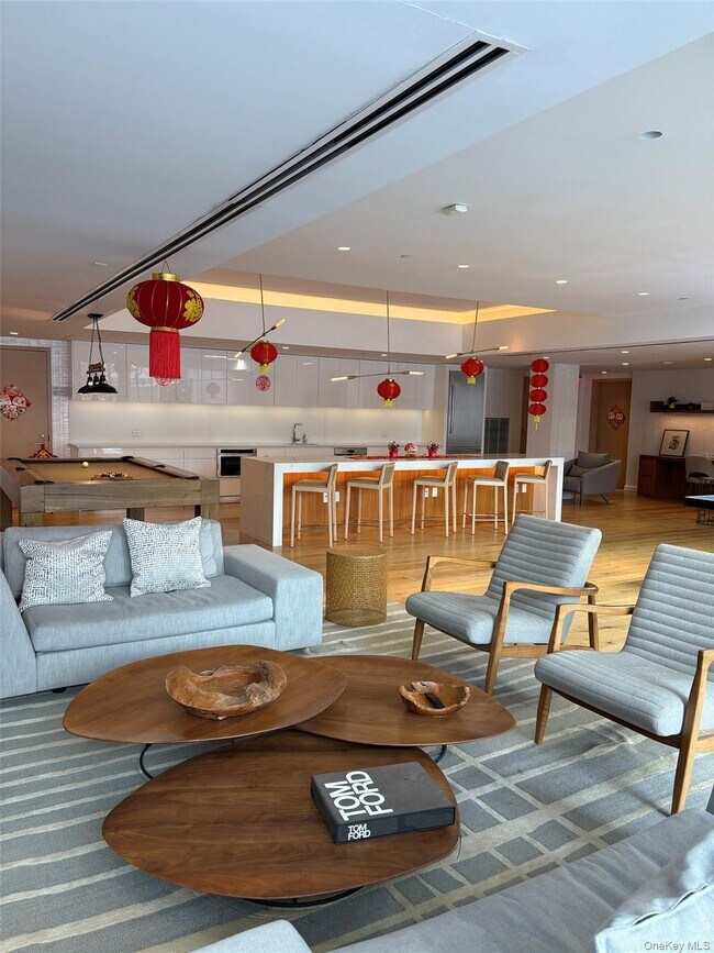 Building Photo - 138-35 39th Ave