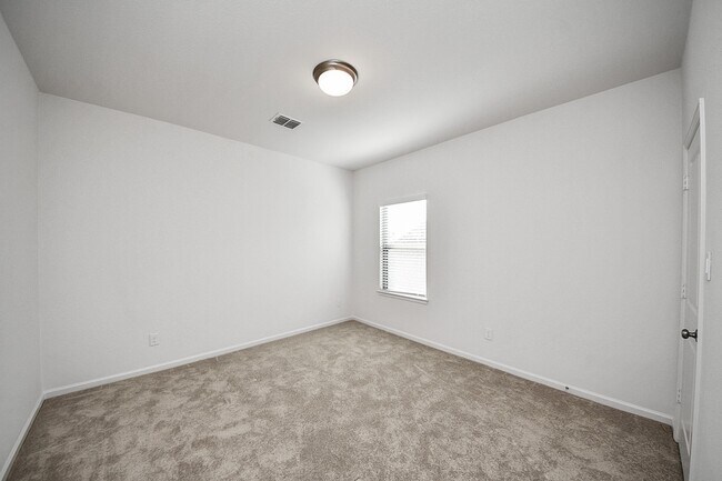 Building Photo - 4166 Colony Ln