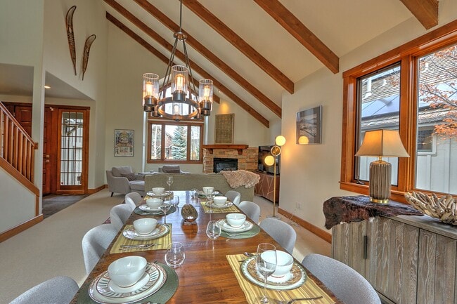 Building Photo - 408 Settlement Ln