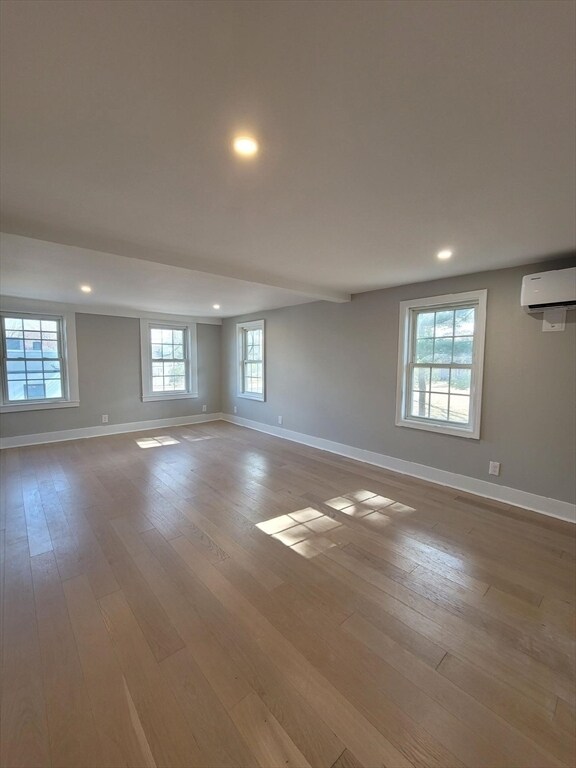 Building Photo - 400 Concord St