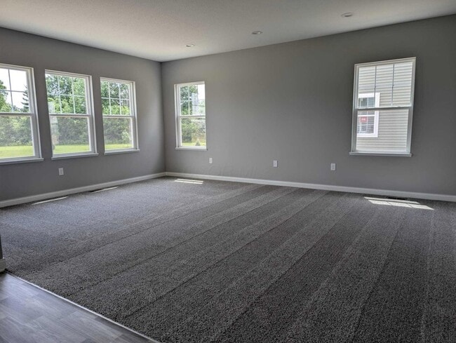 Building Photo - 7301 Aster Wy