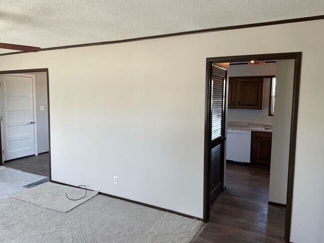 Building Photo - Rogersville Living at a great price .-COMING SOON