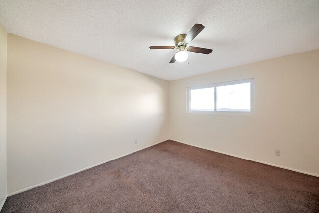 Building Photo - Meticulously Maintained 4 bed Scottsdale Home
