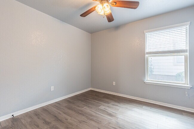 Building Photo - 5815 Southern Knoll