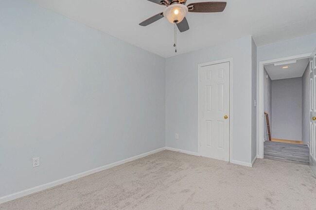Building Photo - Immaculate 3bedroom 2.5 Townhouse on Kempsville Green Gold Couse