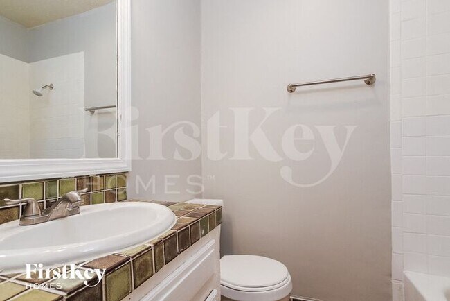 Building Photo - 4486 W Cypress Villas Dr