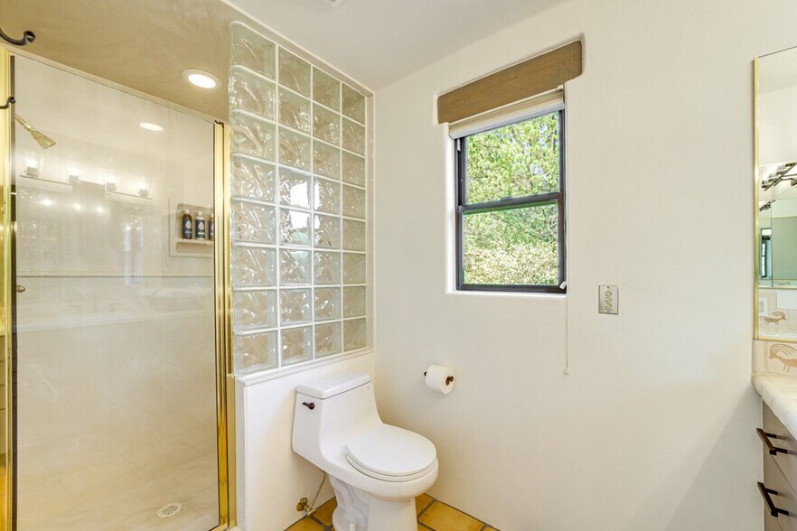 Building Photo - 75 Navajo Trail