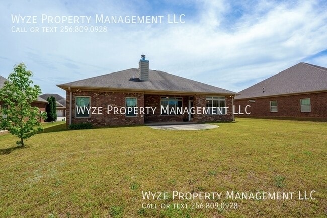 Building Photo - 410 Creekwater Cir