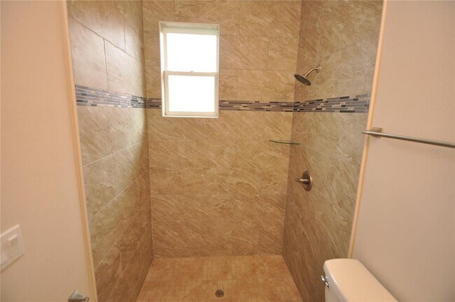 Building Photo - 226 Coral Reef Ct N