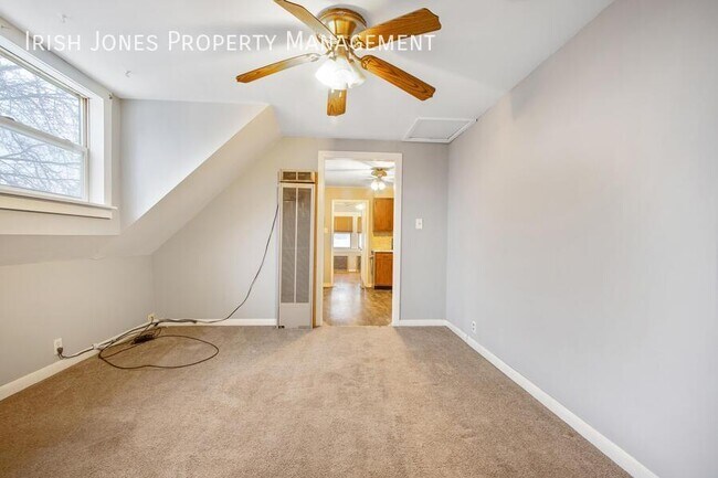 Building Photo - 194 Central Ave