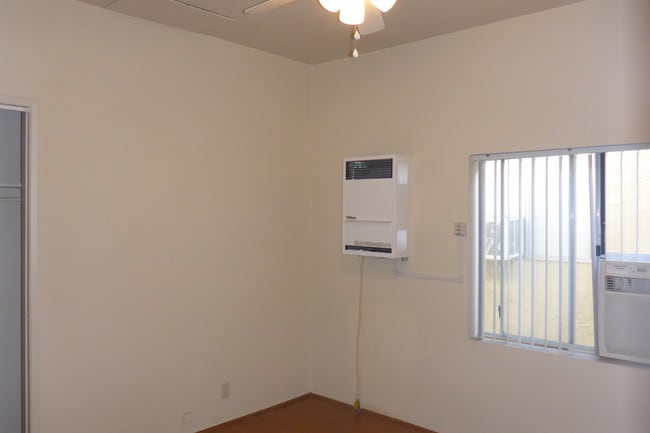 Bedroom. Window a/c - 2265 Ewing St