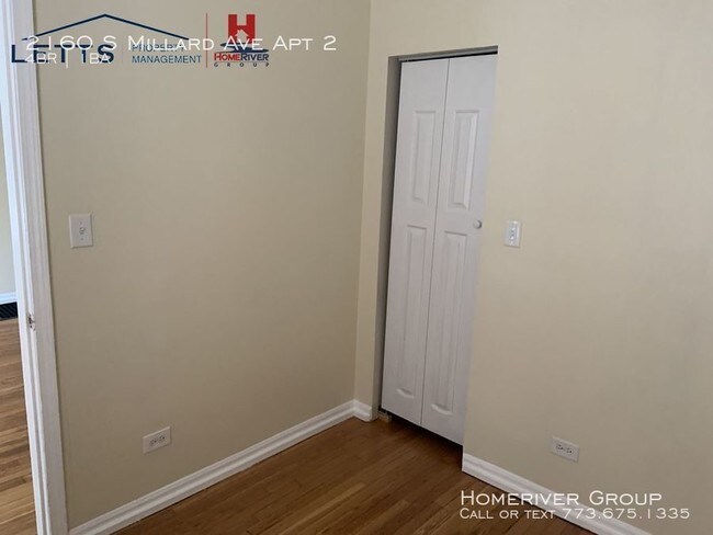 Building Photo - 2160 #2