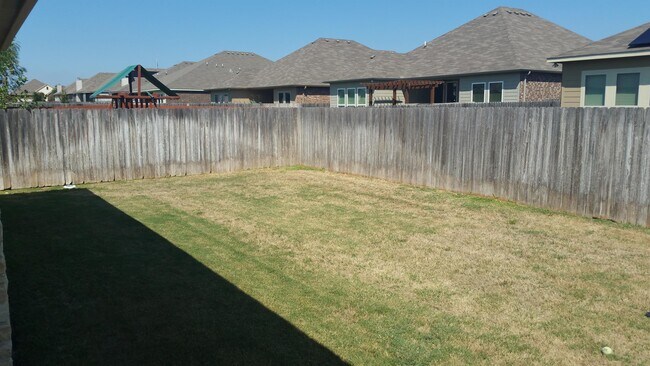 Building Photo - 10206 Alamosa Ln