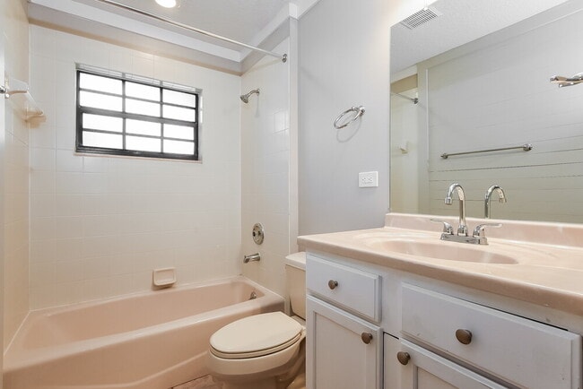 Building Photo - 4661 Marsh Harbor Dr